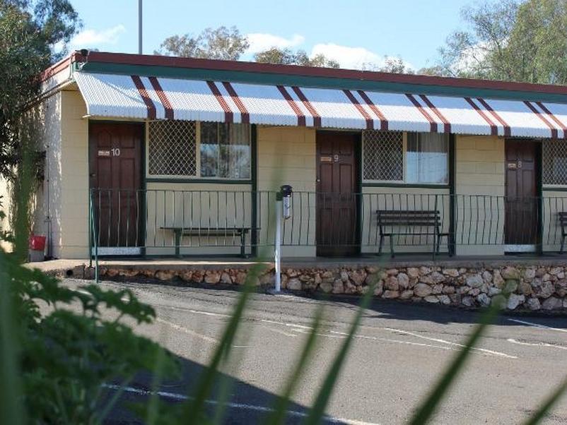 Golden Peak Motel Peakhill Peak Hill Экстерьер фото